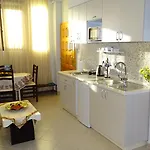 Shoshi * טיראנה