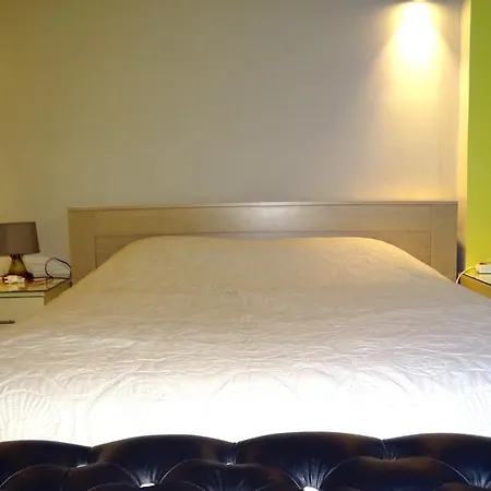 Apartamento Shoshi Tirana
