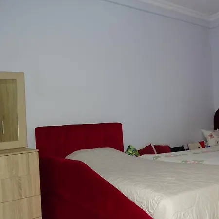 Shoshi * Tirana