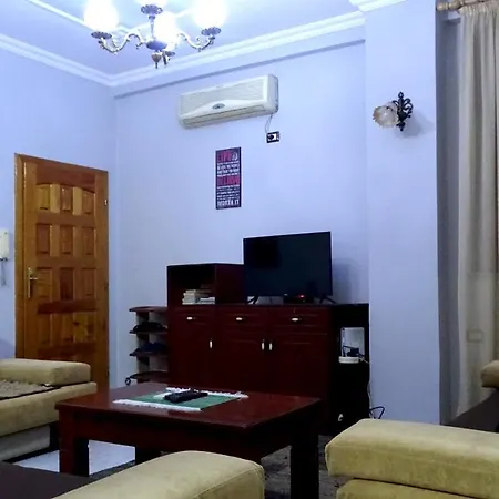Apartamento Shoshi *