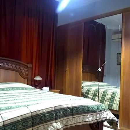 Apartamento Shoshi *