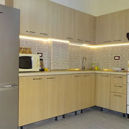 Apartamento Shoshi *