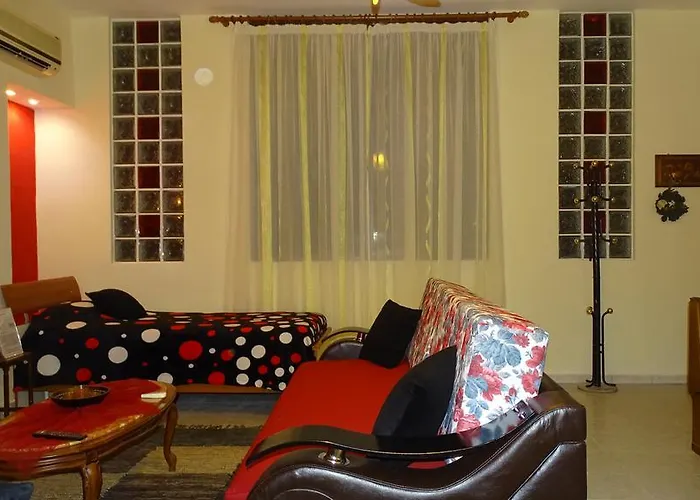 Shoshi * טיראנה