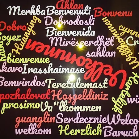 Shoshi * Τίρανα